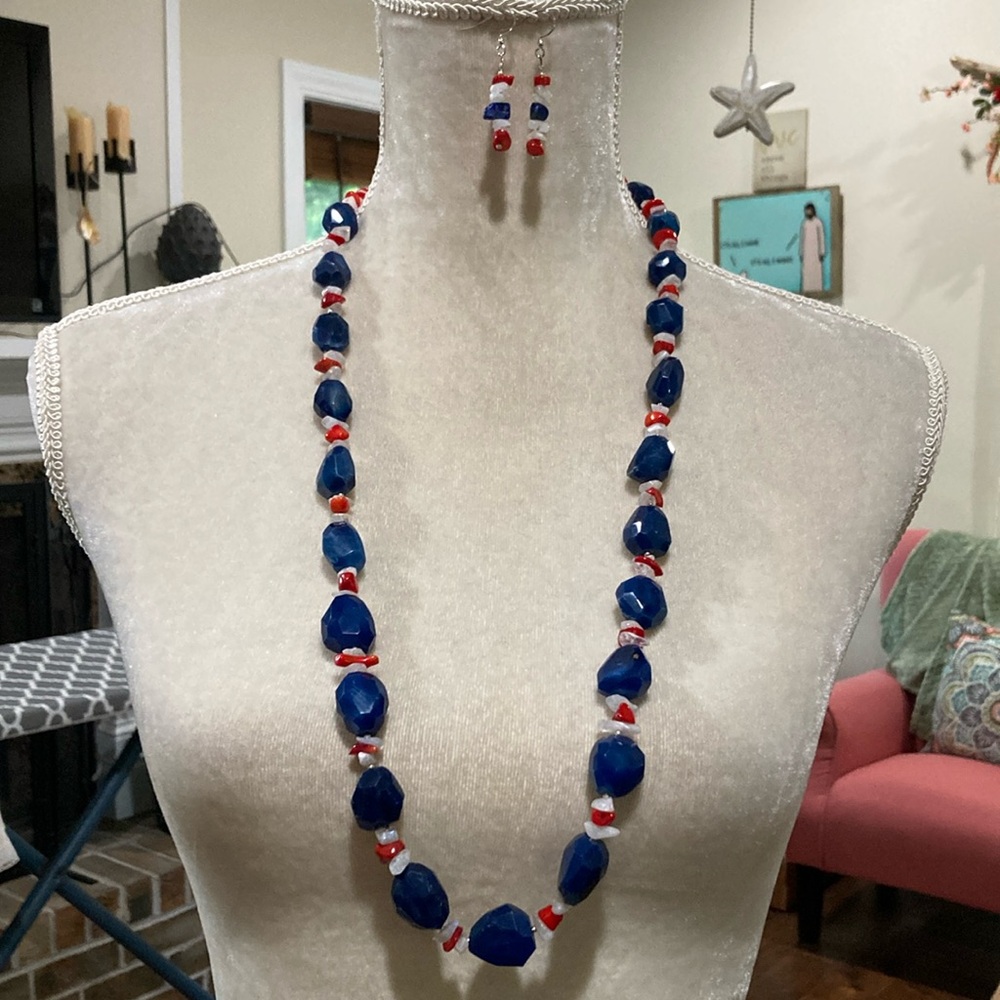Red/White and Blue Stones